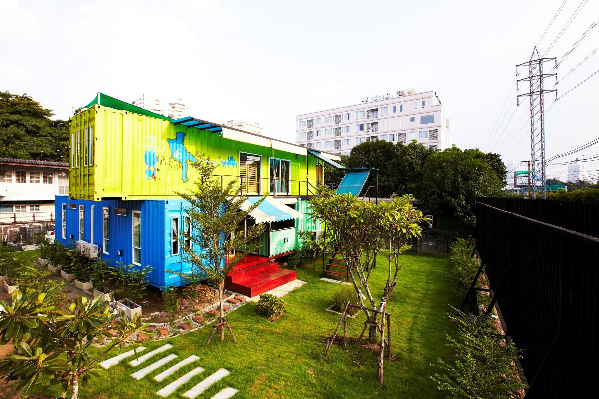 Wh Hostel Bangkok Exterior photo